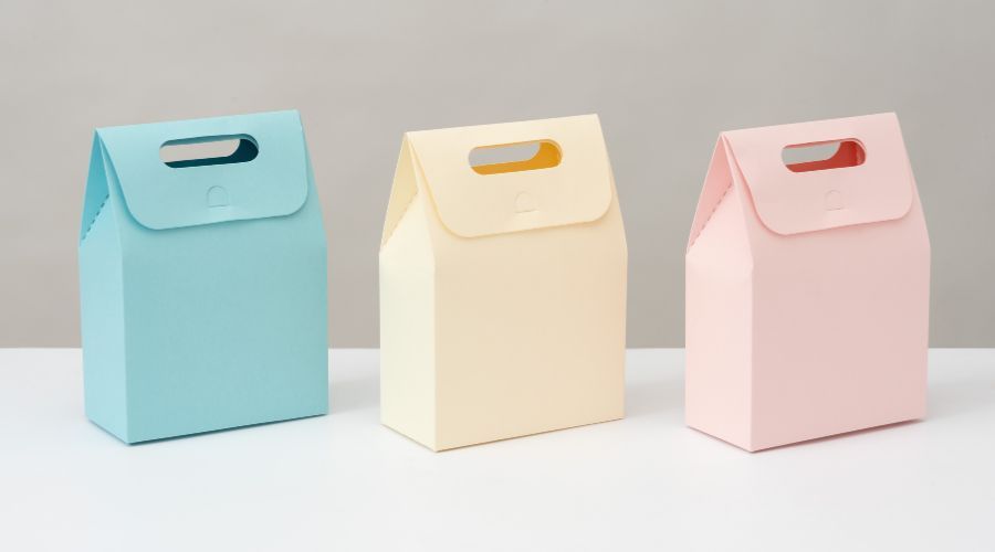 Smart Packaging Choices: Paper Bags, Parcel Bags, and Moving Boxes for Modern Living